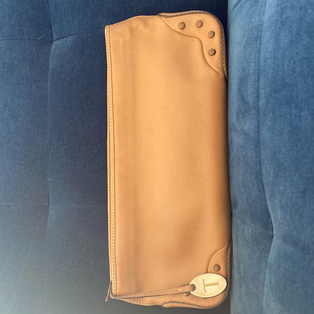 Authentic Tod’s camel clutch